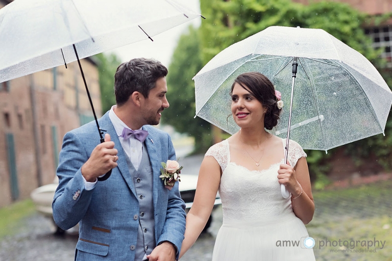 Fur Verliebte Was Tun Wenn Es An Der Hochzeit Regnet Amw Photography De