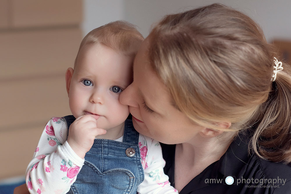 mutter mit baby fotograf hanau nidderau familienfotograf