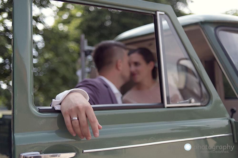 hochzeitsauto heiraten in frankfurt hochzeitsfotografin bilder hochzeit fotografieren nidderau hanau taunus hessen unimog