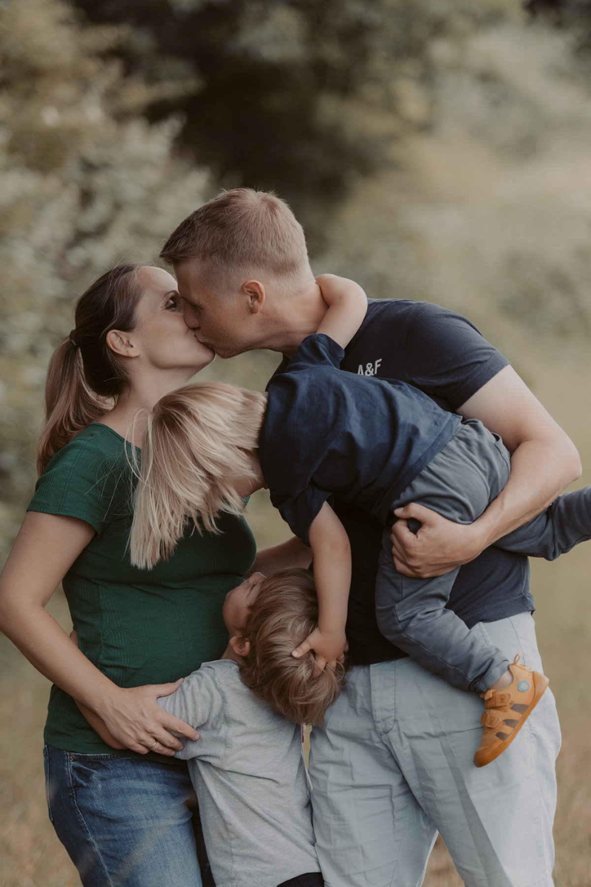 kinderfotograf nidderau babfotografin frankfurt babybilder kinderbilder fotografieren hessen neugeborenenbilder familienbilder