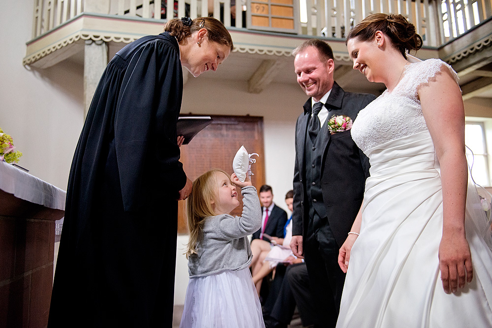 hochzeit mit eigenen kindern hochzeitsfotografin nidderau heiraten frankfurt gründau standesamt langenselbold freie trauung bad vilbel altes rathaus