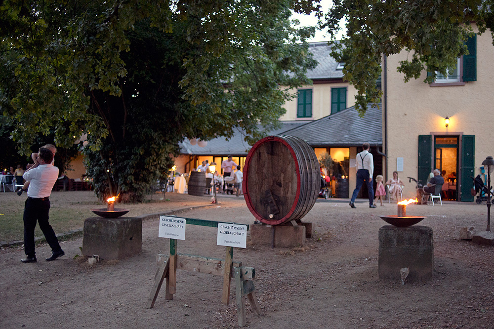 eltville rheingau weingut baron knyphausen wie findet man die beste hochzeitslocation in der umgebung von frankfurt heiraten in hessen hochzeitsfotografin nidderau