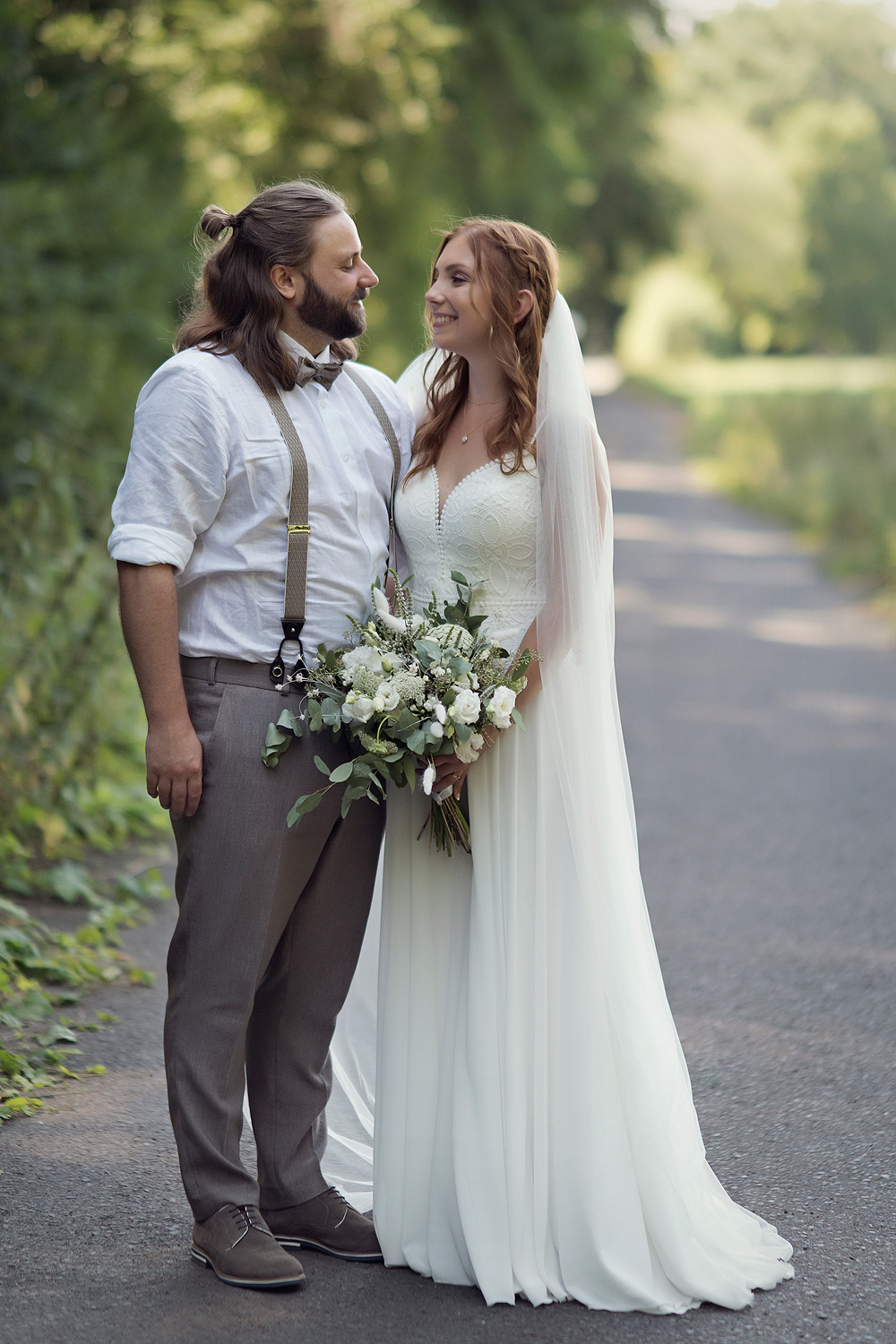 heiraten in hanau wilhelmsbader hof hochzeitslocation frankfurt brautpaarbilder