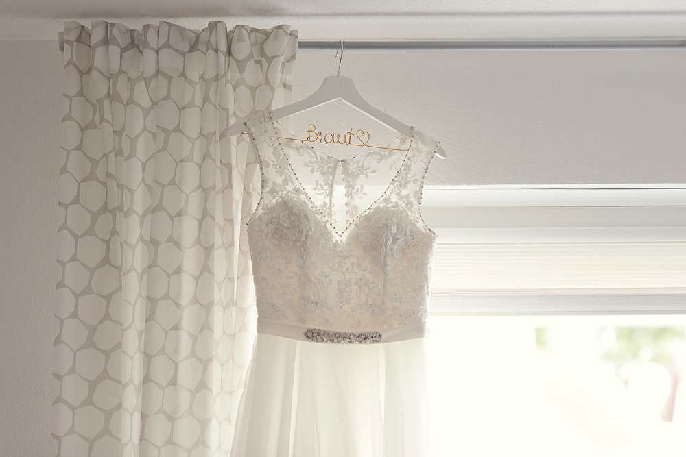 heiraten in frankfurt hochzeitslocation glashaus karben freie trauung standesamt brautpaar romantic brautgalerie mühlheim brautkleid