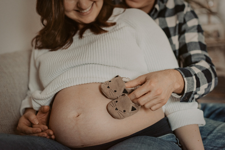 schwangerschaftsbilder frankfurt fotograf hessen bauchbilder liebe im bauch baby babybilder homestory fotografin nidderau