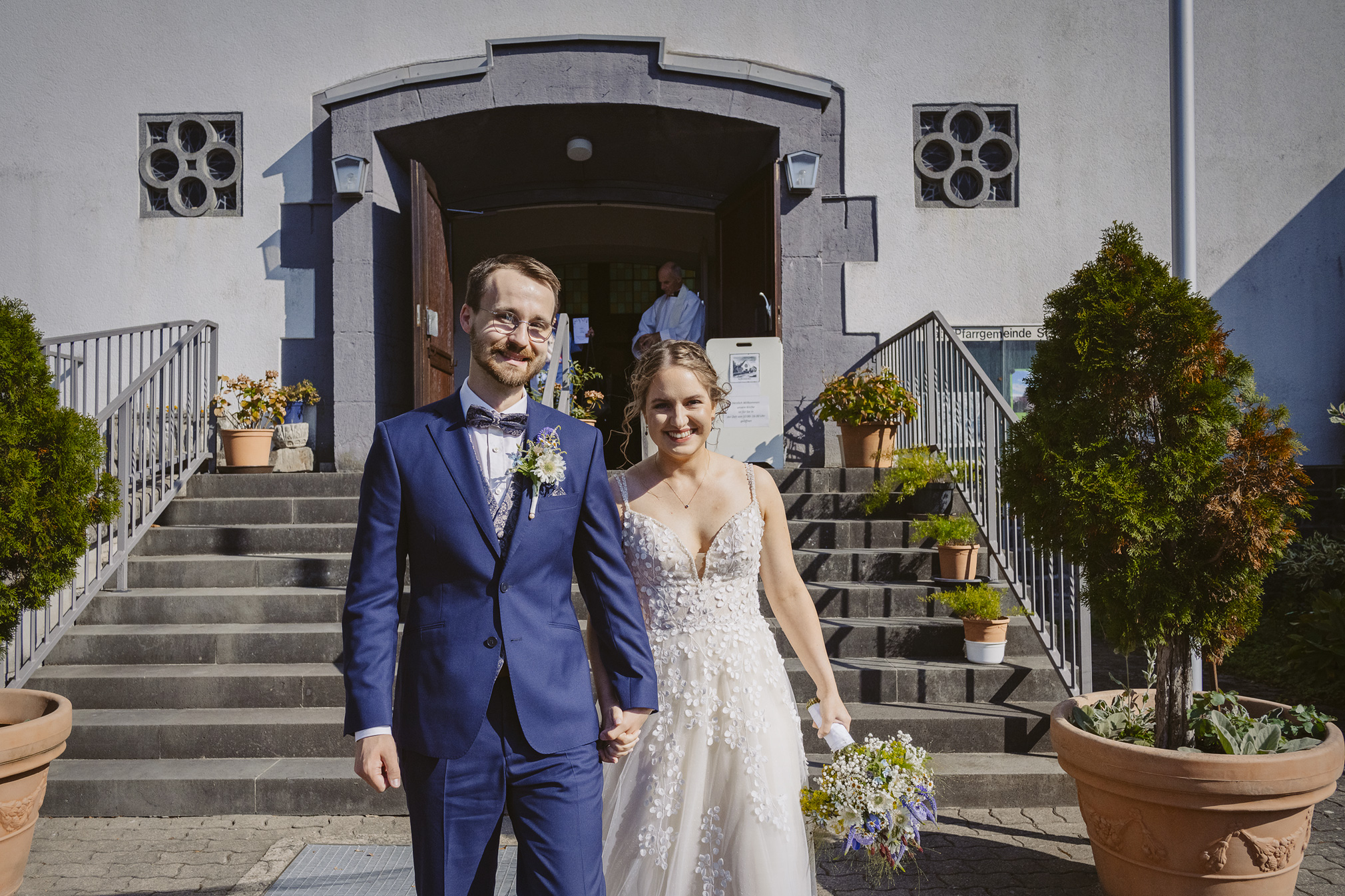 Hochzeitslocation schloss schlosshotel gedern Hochzeit frankfurt fotografin ranstadt wetterau heiraten in hessen brautpaar brautstrauss hochzeitsdeko freie trauung standesamt kirche 