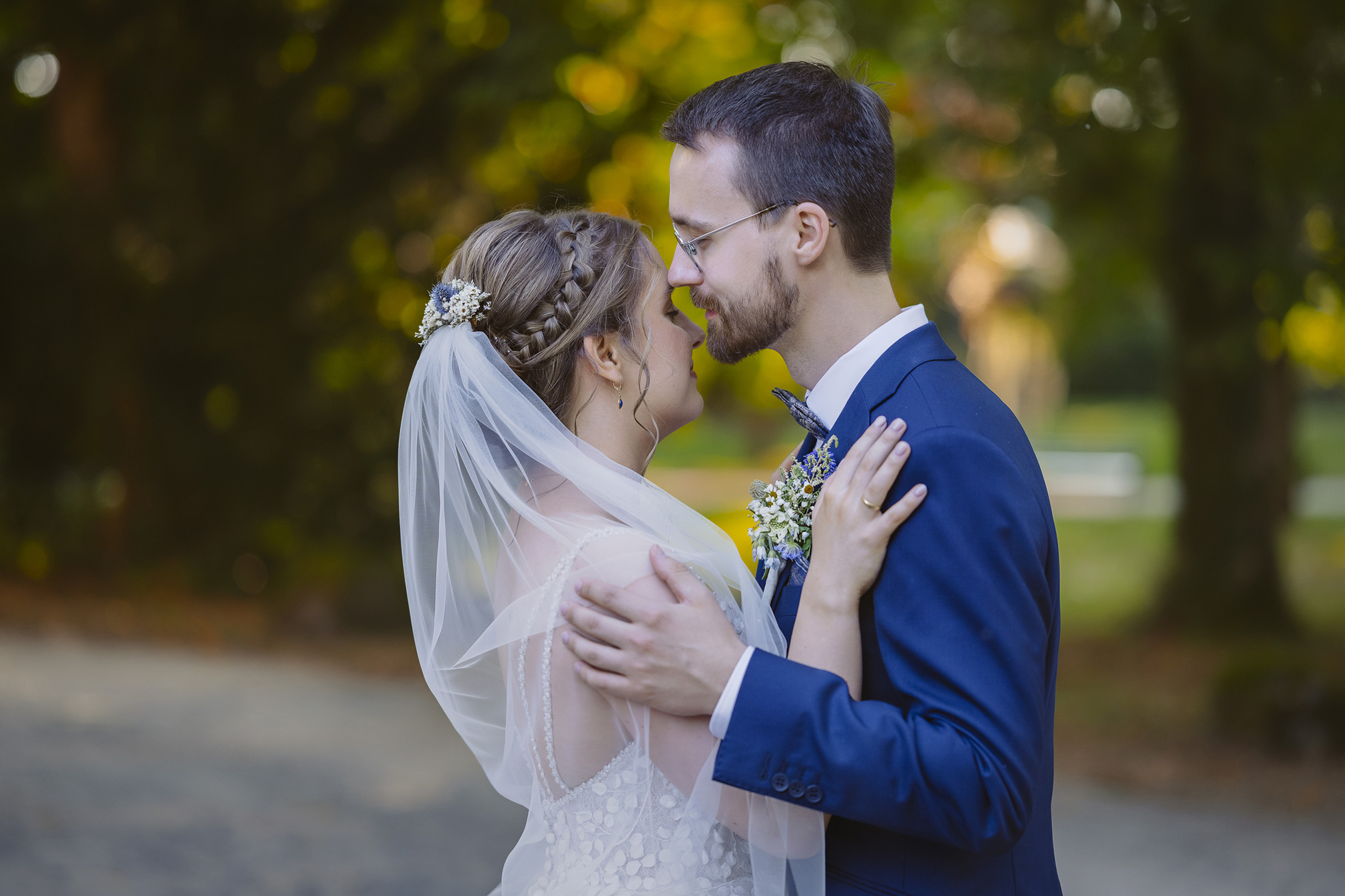 Hochzeitslocation schloss schlosshotel gedern Hochzeit frankfurt fotografin ranstadt wetterau heiraten in hessen brautpaar brautstrauss hochzeitsdeko freie trauung standesamt kirche 