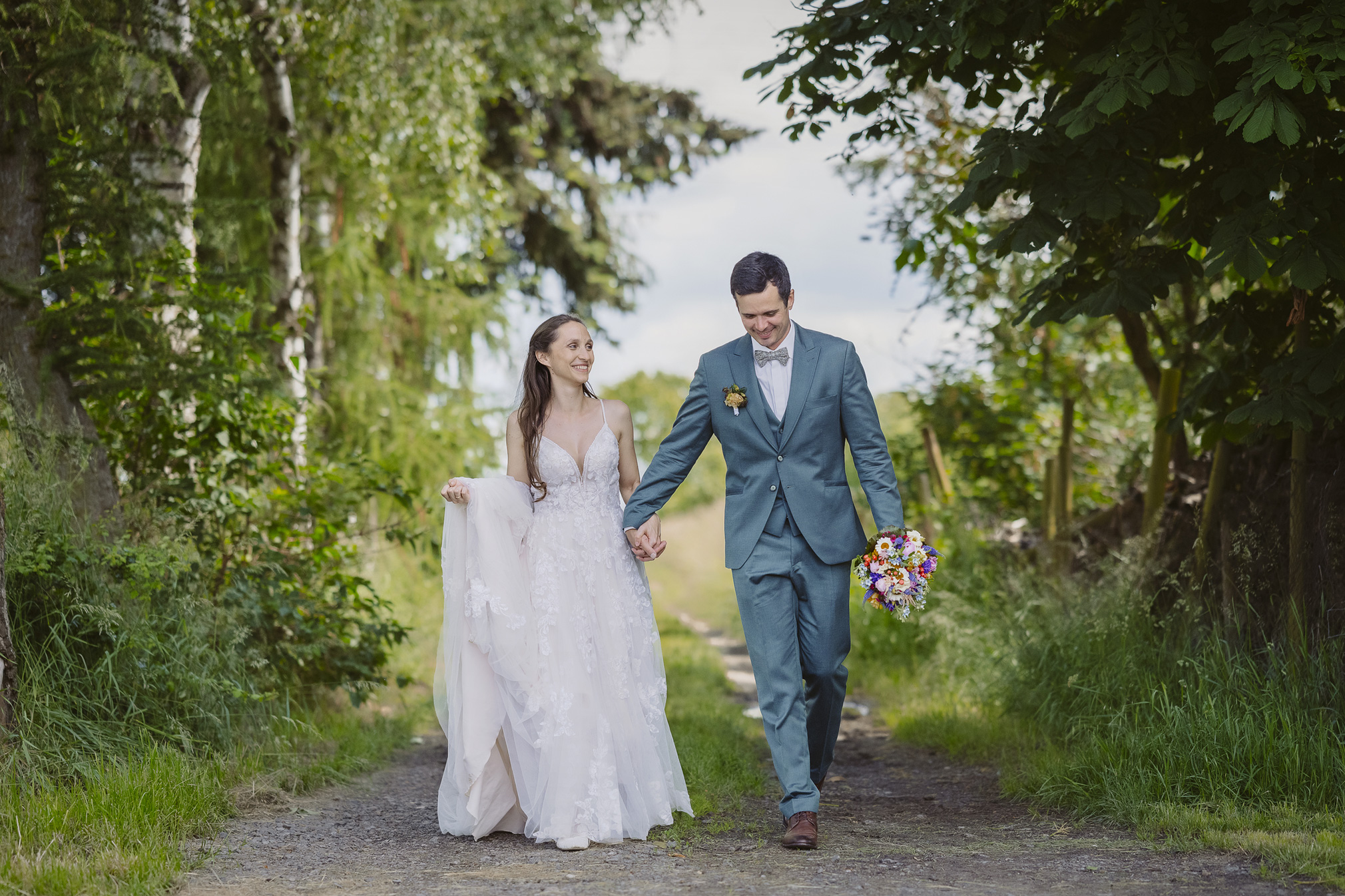 Hochzeit frankfurt fotografin ranstadt wetterau heiraten in hessen brautpaar brautstrauss hochzeitsdeko freie trauung standesamt obsthof am steinberg obsthof schneider frankfurt nieder erlenbach hochzeitslocation 