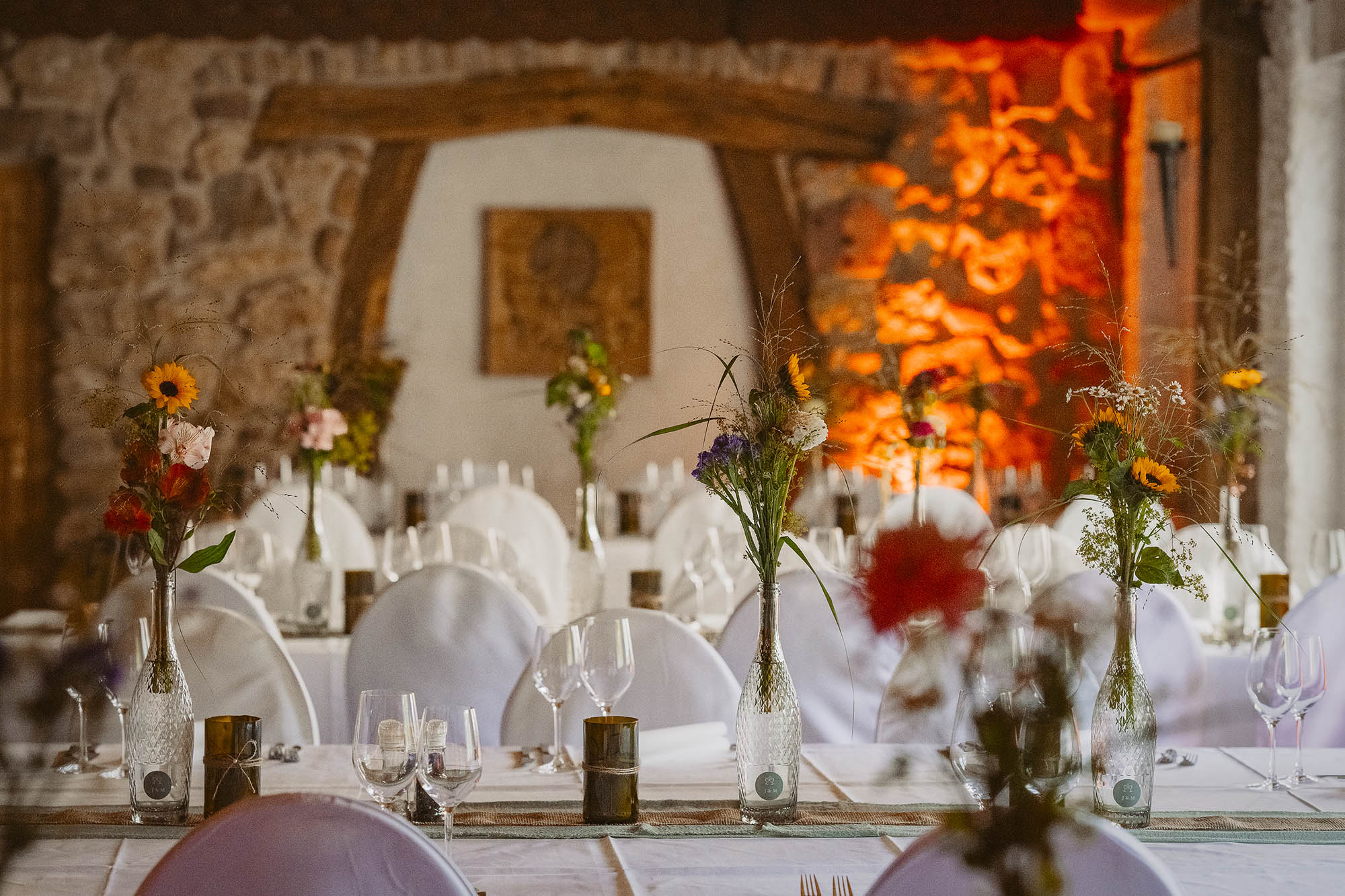 hochzeit heiraten hessen frankfurt hochzeitslocation weingut weidenmühle flörsheim freie trauung brautpaarbilder erster blick first look hochzeitsfotografin wetterau ranstadt florstadt altenstadt
