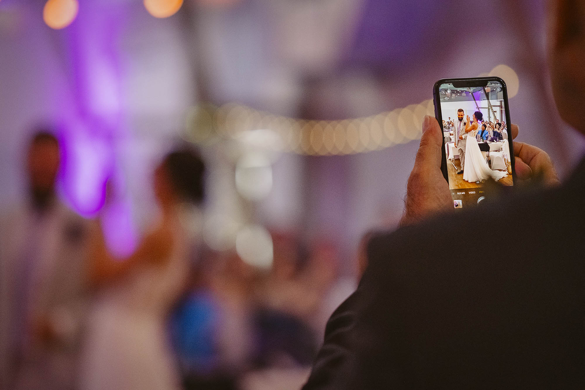Hochzeit hessen heiraten frankfurt karben dorftreff rendel hirzbacher kapelle standesamt hammersbach main kinzig ranstadt wetterau hochzeitslocation dj oaken musik hochzeitsfloristik longiflorum nidderau