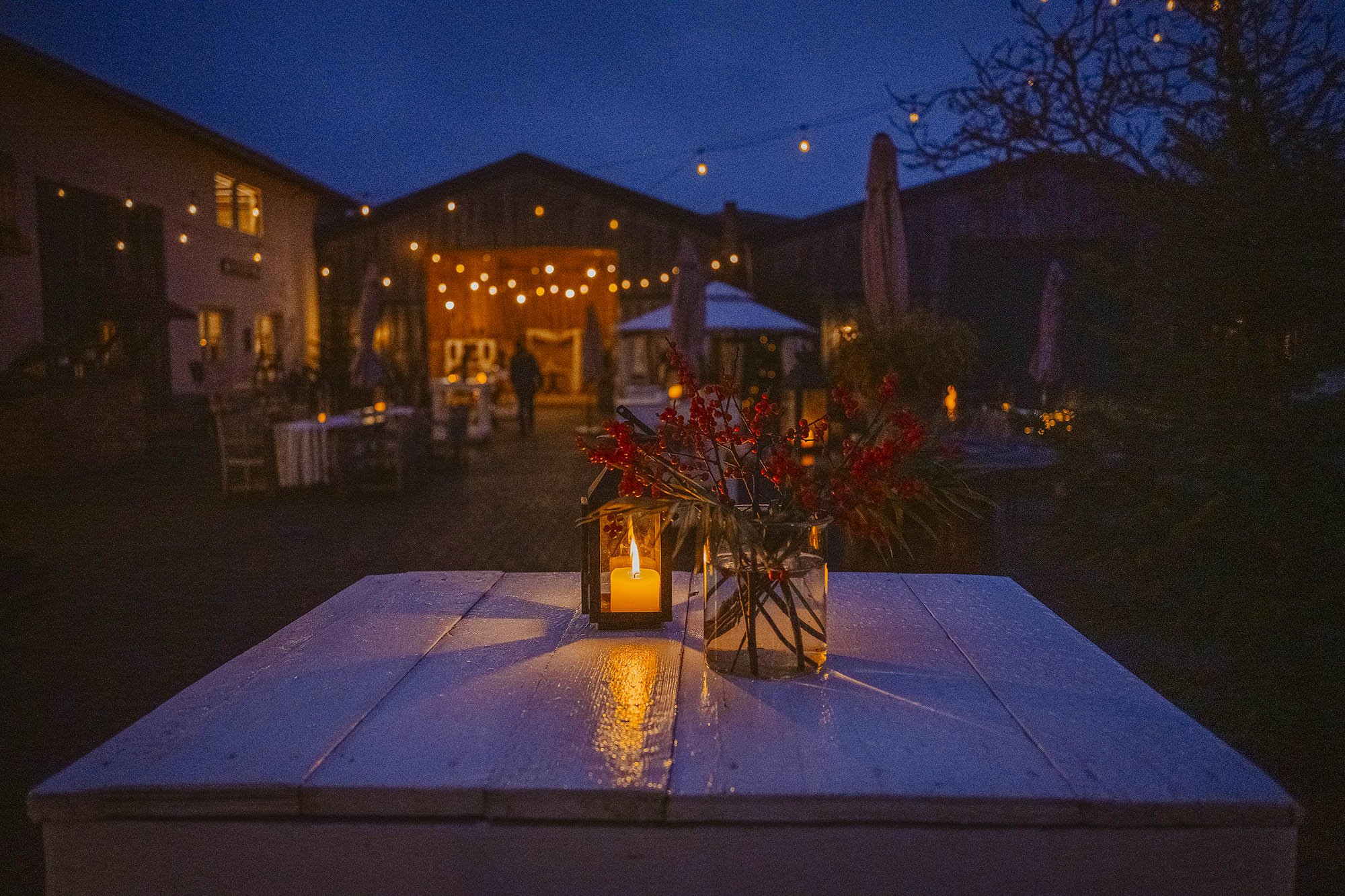 hochzeit heiraten hochzeitslocation marienhof fecher niedernberg brautpaar first look brautbilder vor der trauung winterhochzeit hochzeitsfotografin hessen wetterau