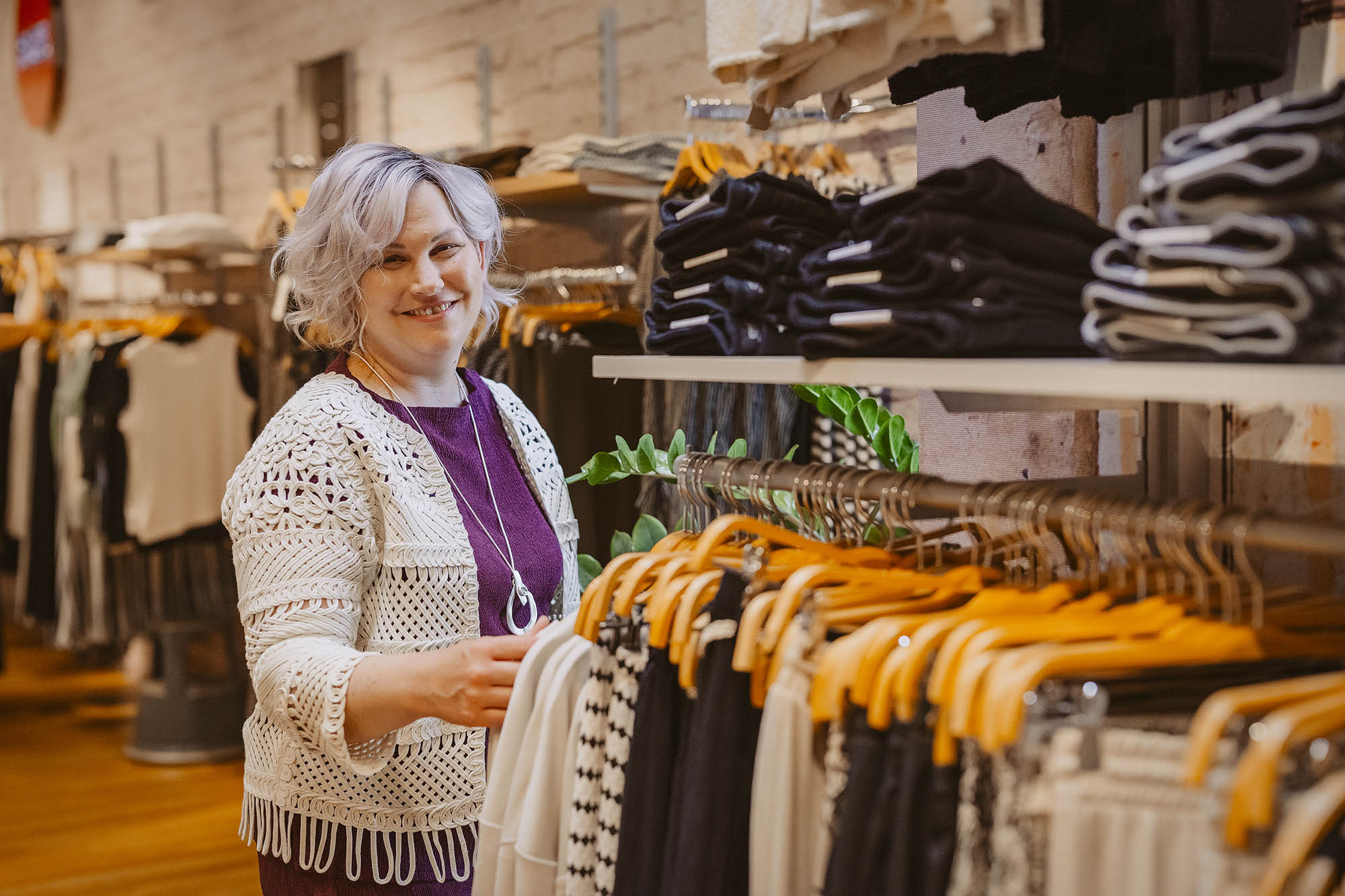 Vielhaarmony Linsengericht Belmodi Gründau Fotoshooting frauen Krebserkrankung fotografin ranstadt wetterau feier das Leben perücke