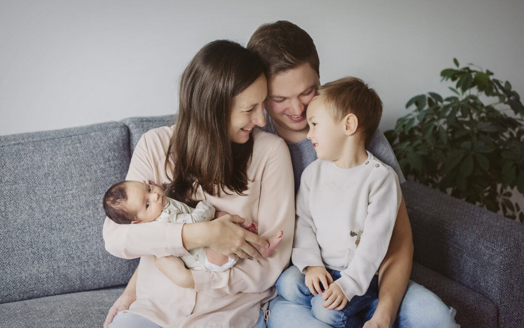 Für Familien | Drei Vorteile für ein Neugeborenenshooting bei euch Zuhause