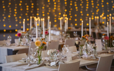 Für Verliebte | Lichterketten als Hochzeitsdeko